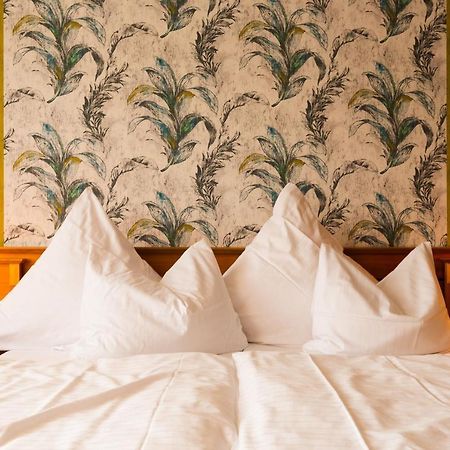 Biobausewein Wein Hotel Leben イプホーフェン エクステリア 写真