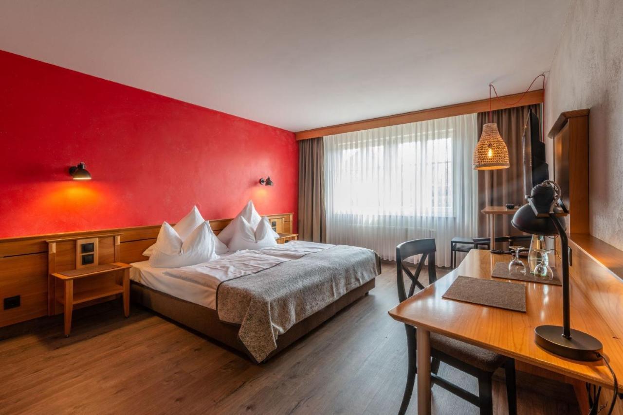Biobausewein Wein Hotel Leben イプホーフェン エクステリア 写真